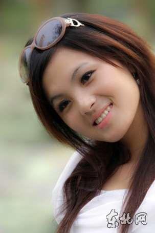 李佳合个人资料,才华横溢的年轻艺术家，多领域成就斐然