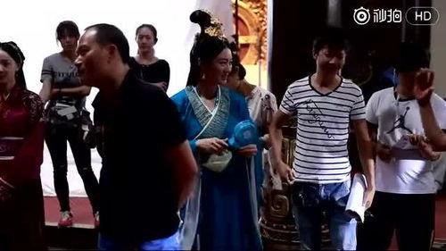 胡冰卿安以轩花絮,甜蜜互动，姐妹情深